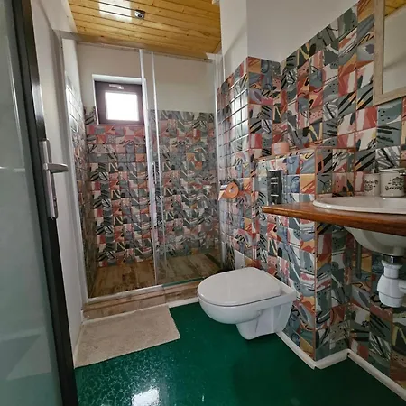Guest house Casuta Noastra - *