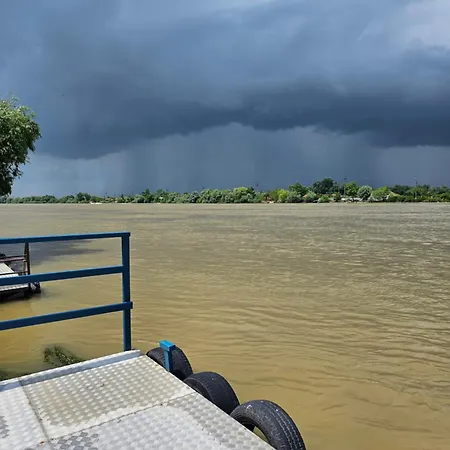 Guest house Casuta Noastra - 3*